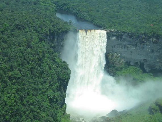 kaiteur falls guyana south america